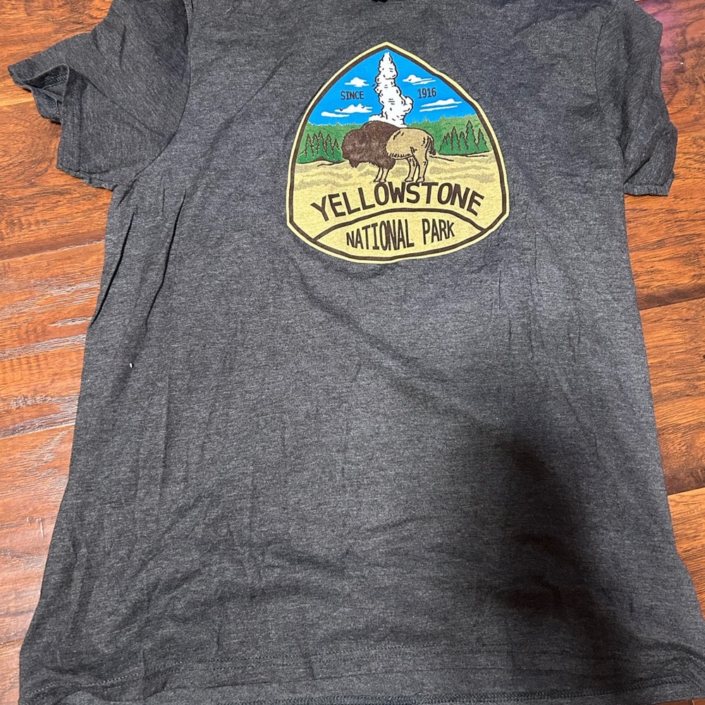 District Yellowstone tshirt